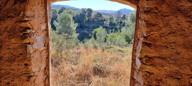 Quinta/Casa Rural para venda em Tivenys - 18 000 € (Ref: 9578198)