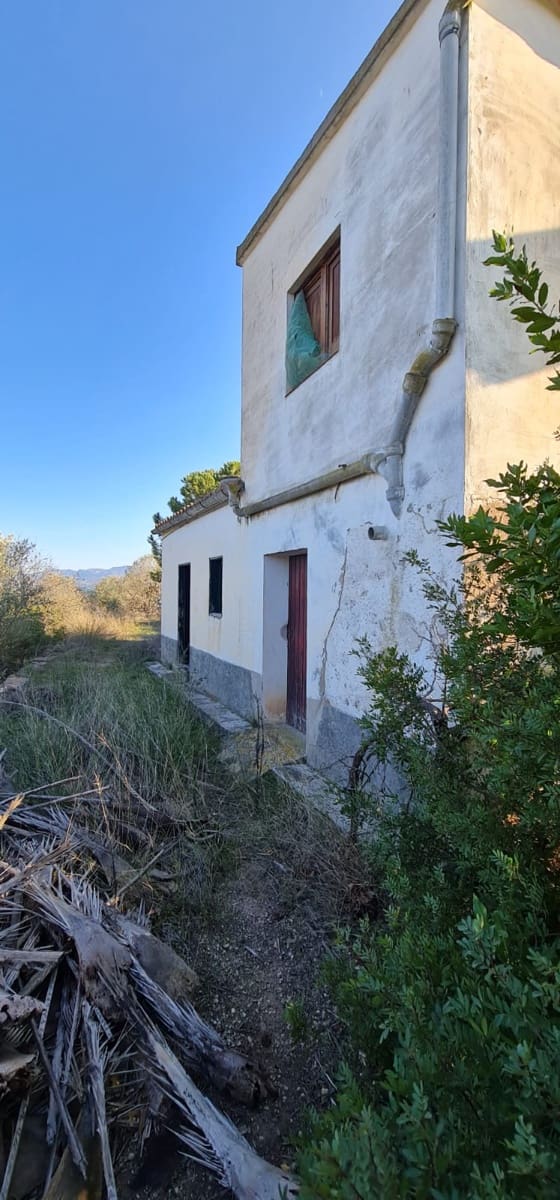 2 soveværelse Finca/Landehus til salg i Mora d'Ebre med swimmingpool - € 58.000 (Ref: 9614421)