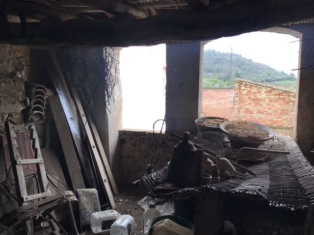 2 slaapkamer Huis te koop in Garcia - € 18.000 (Ref: 9659681)