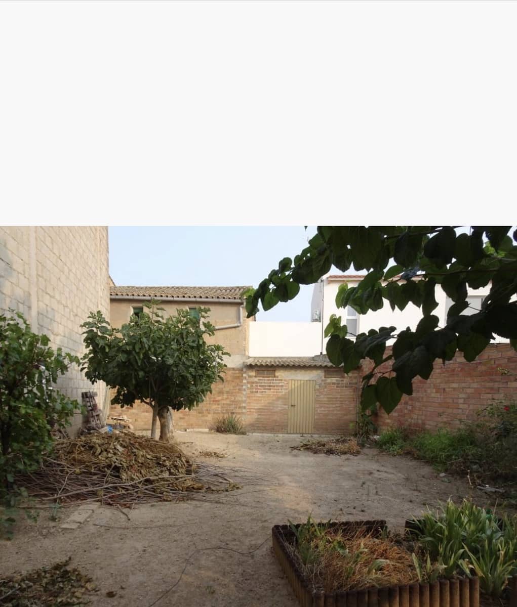 3 soverom Hus til salgs i Miravet med garasje - € 138 000 (Ref: 9691626)