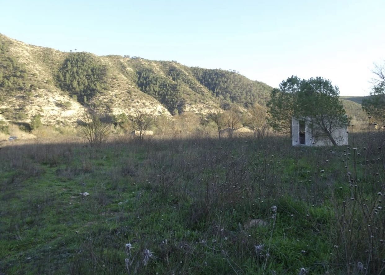 Finca/Country House for sale in Fayon - € 5,000 (Ref: 9694532)