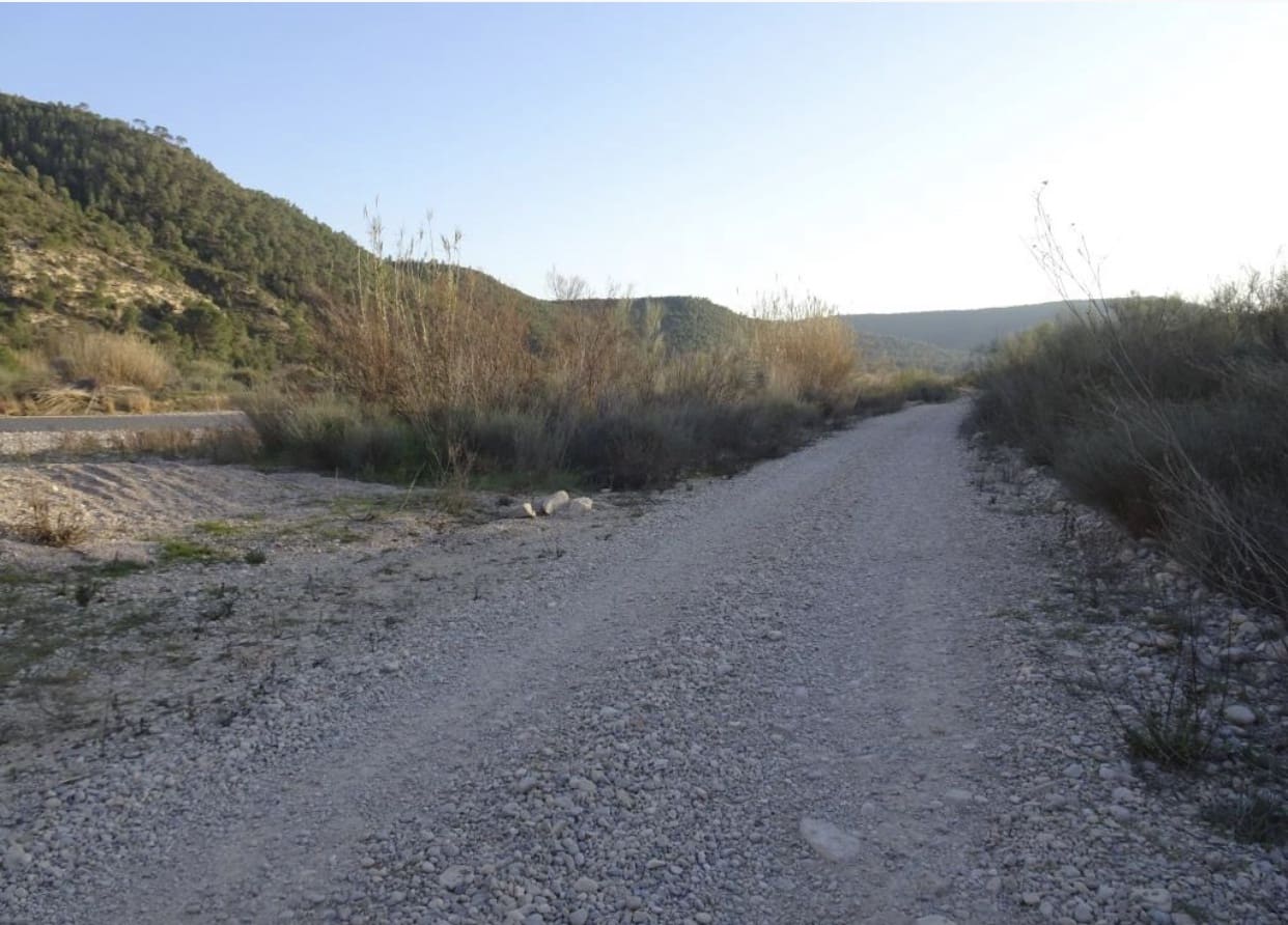 Finca/Country House for sale in Fayon - € 5,000 (Ref: 9694532)