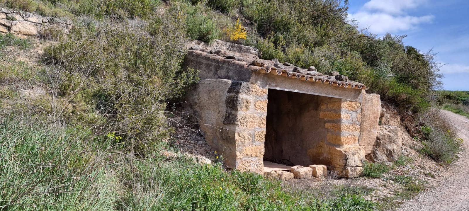 Finca/Country House for sale in Caseres - € 6,000 (Ref: 9729526)