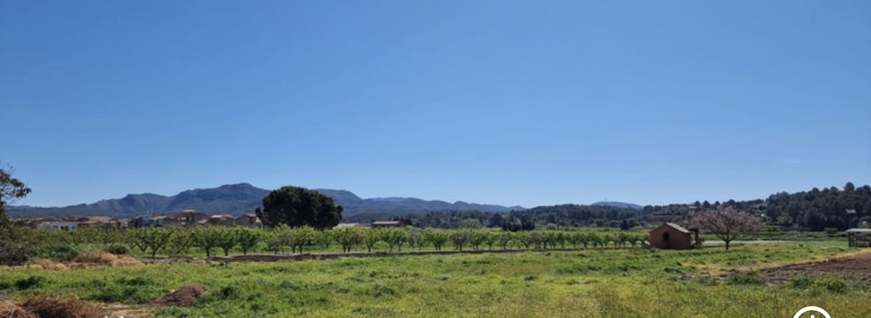 Finca/Landehus til salg i Ginestar - € 17.000 (Ref: 9748365)