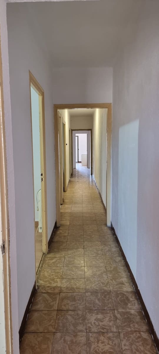 4 bedroom Apartment for sale in Mora la Nova - € 55,000 (Ref: 9783538)