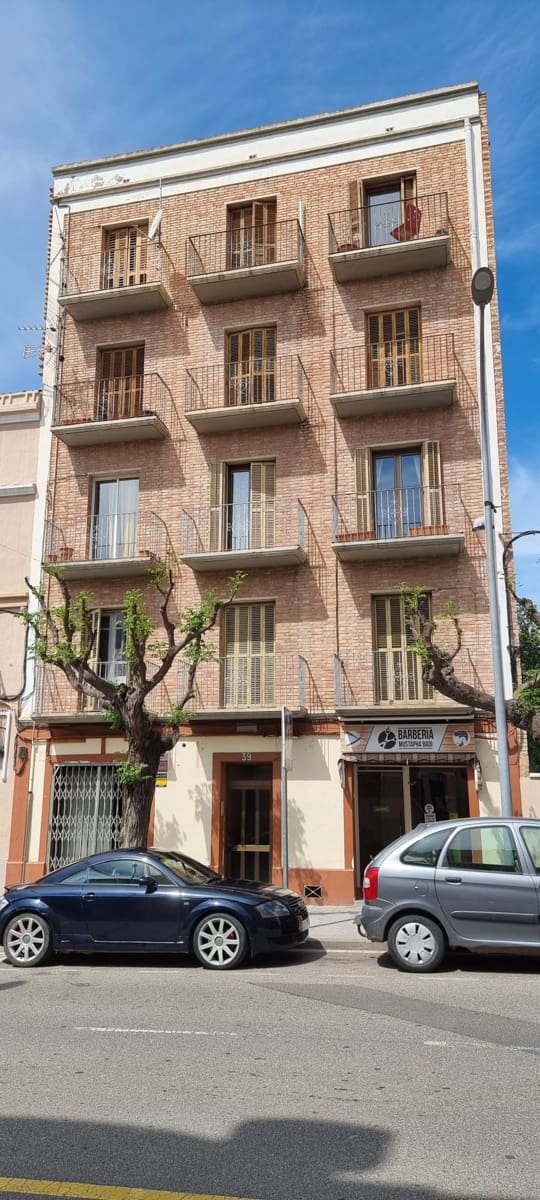 4 bedroom Apartment for sale in Mora la Nova - € 55,000 (Ref: 9783538)