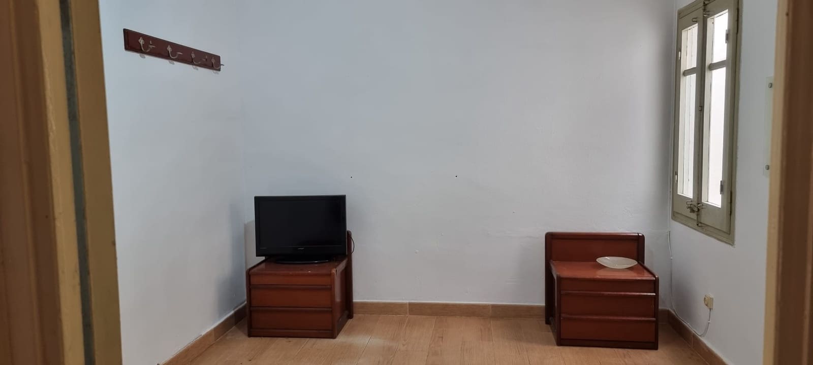 4 bedroom Apartment for sale in Mora la Nova - € 55,000 (Ref: 9783538)