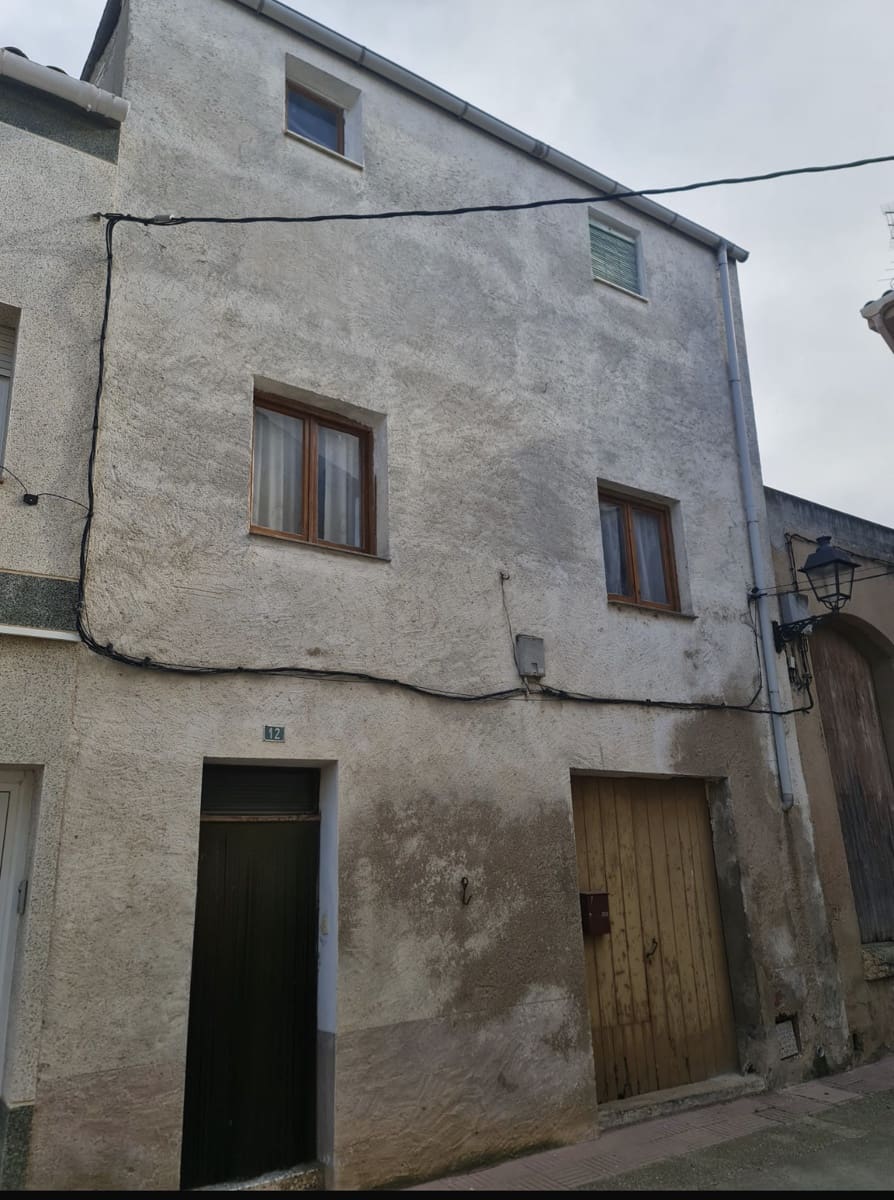 5 sovrum Hus till salu i Benissanet - 45 000 € (Ref: 9791293)