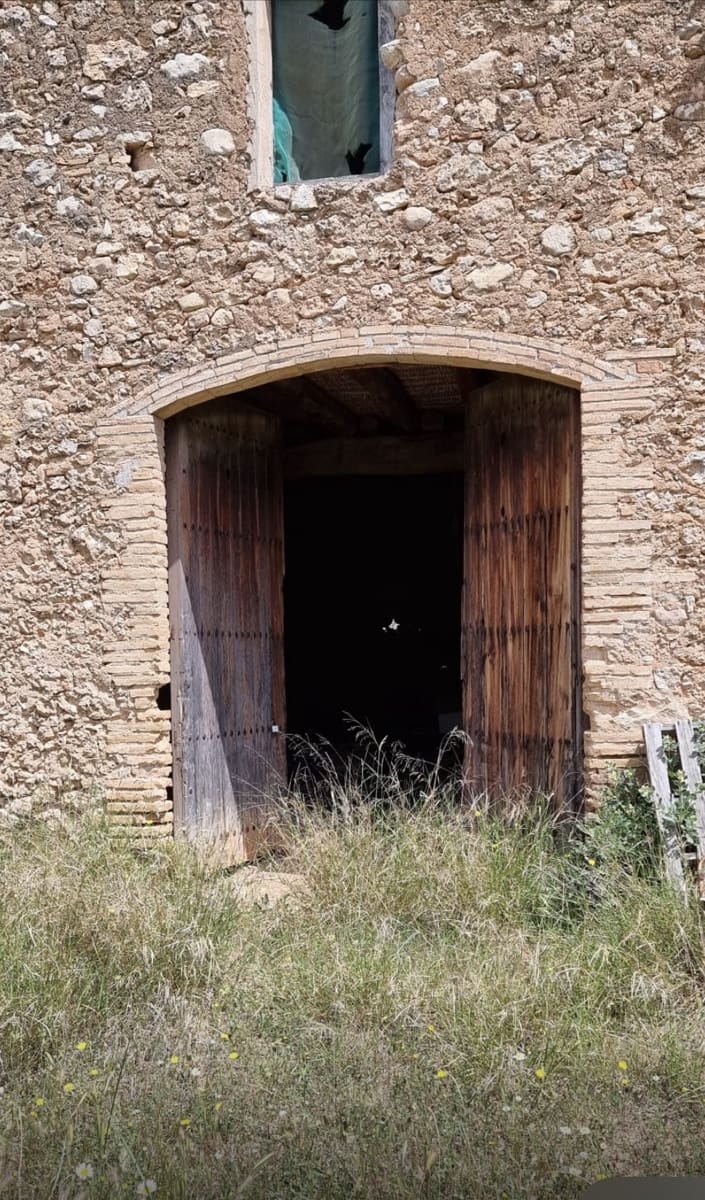 Finka/Dom wiejski na sprzedaż w Tivissa - 165 000 € (Ref: 9796120)