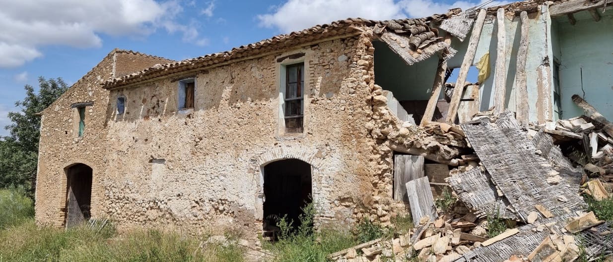 Finka/Dom wiejski na sprzedaż w Tivissa - 165 000 € (Ref: 9796120)