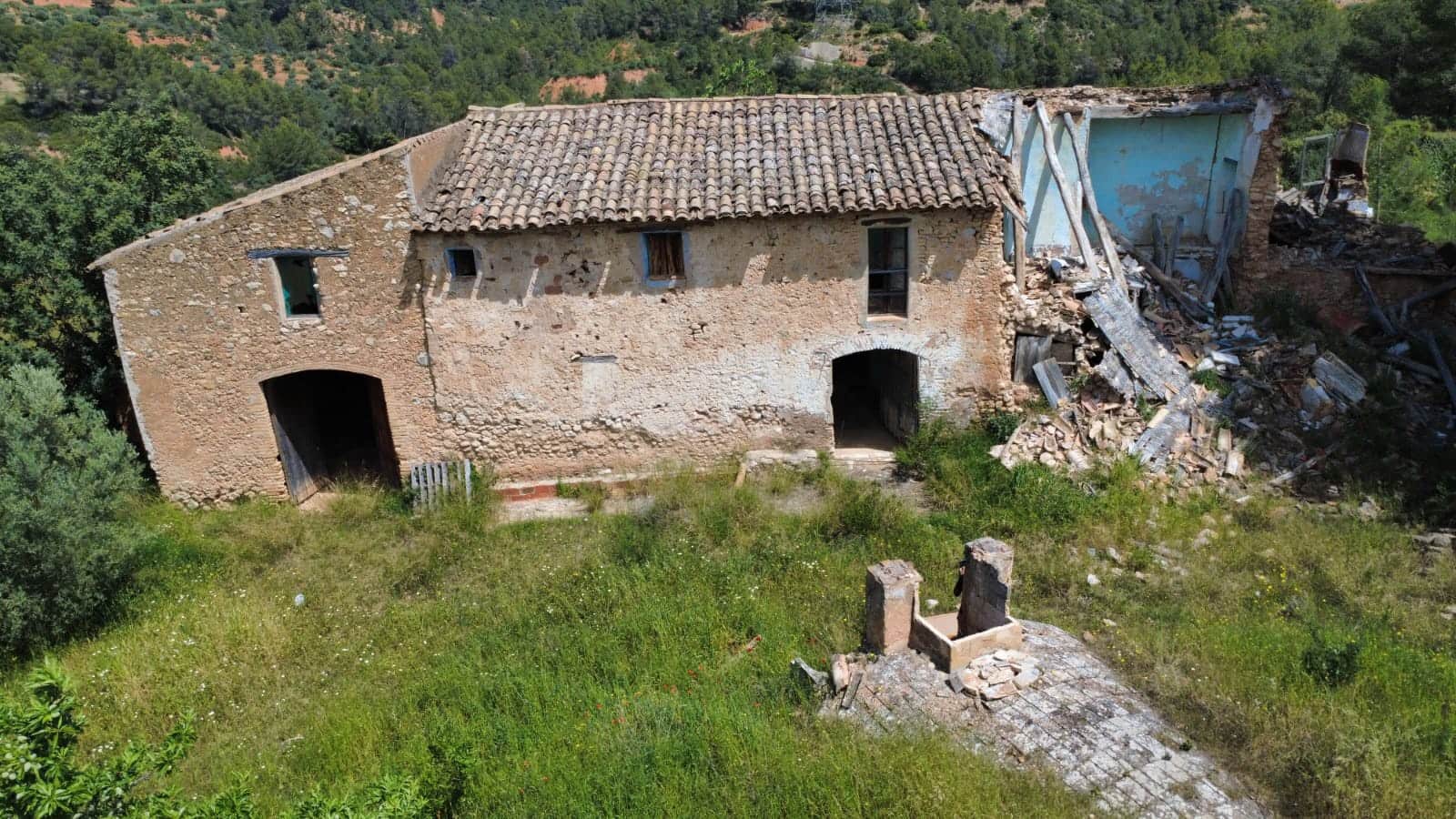 Finka/Dom wiejski na sprzedaż w Tivissa - 165 000 € (Ref: 9796120)