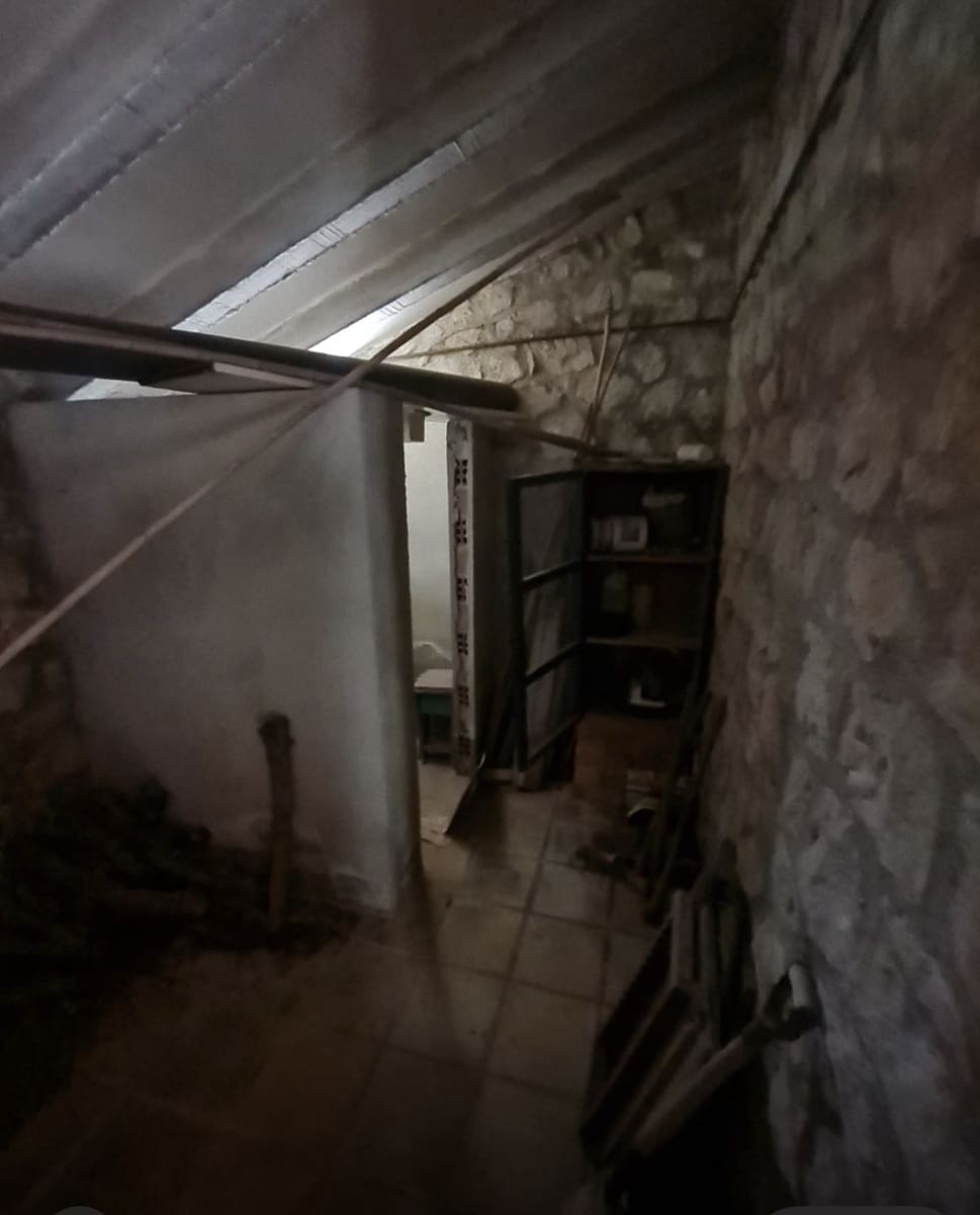 2 sypialnia Finka/Dom wiejski na sprzedaż w Flix - 96 000 € (Ref: 9798358)