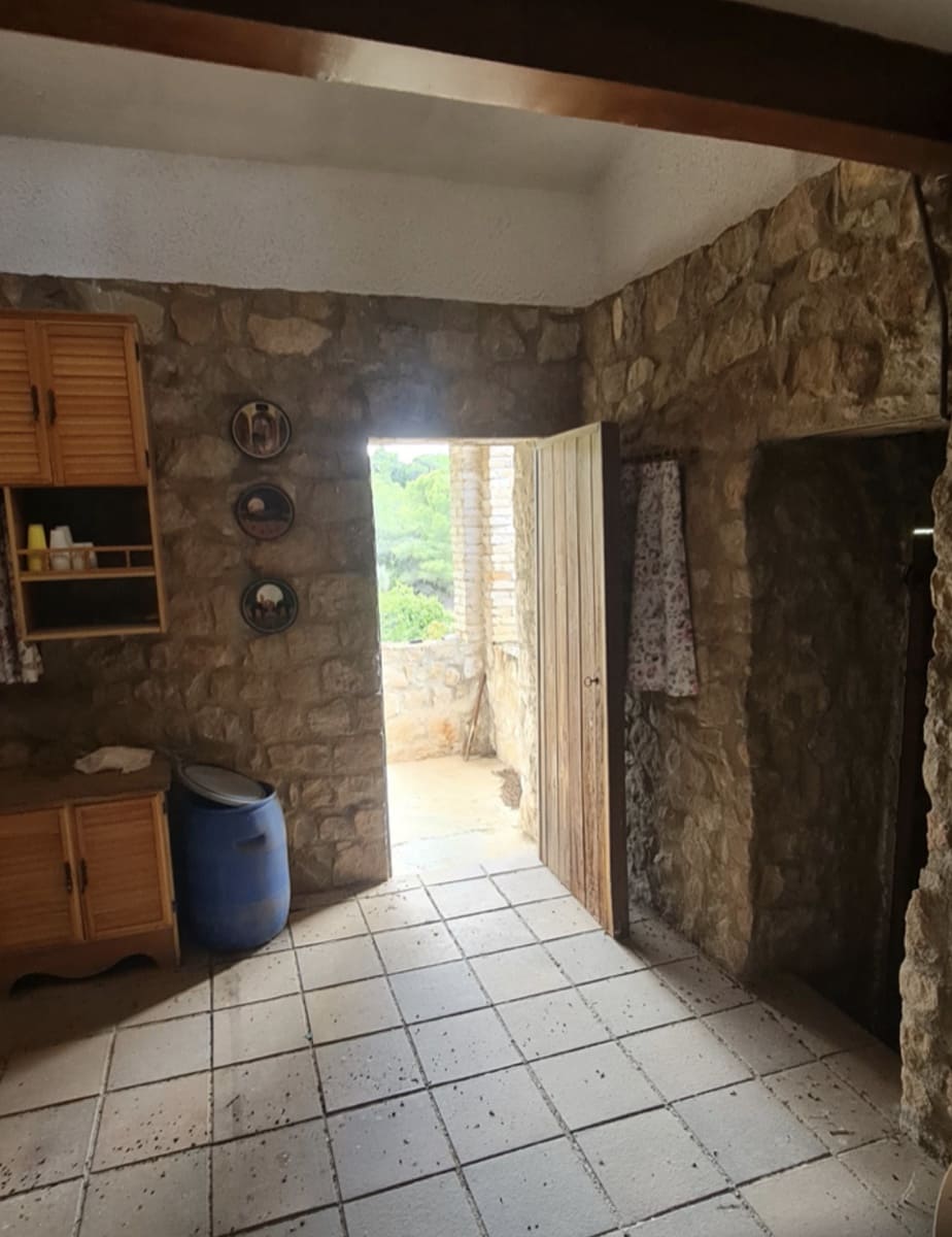 2 sypialnia Finka/Dom wiejski na sprzedaż w Flix - 96 000 € (Ref: 9798358)