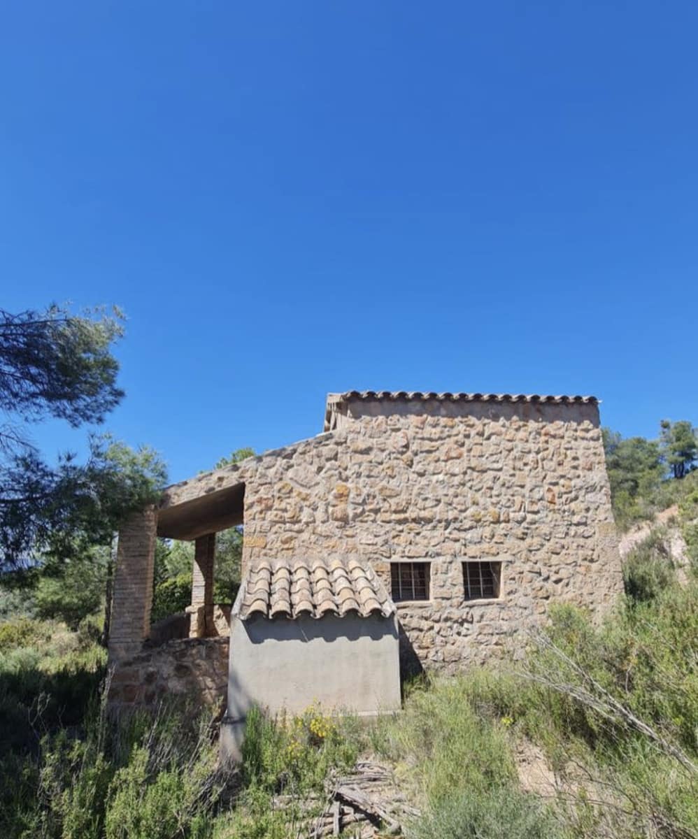 2 sypialnia Finka/Dom wiejski na sprzedaż w Flix - 96 000 € (Ref: 9798358)