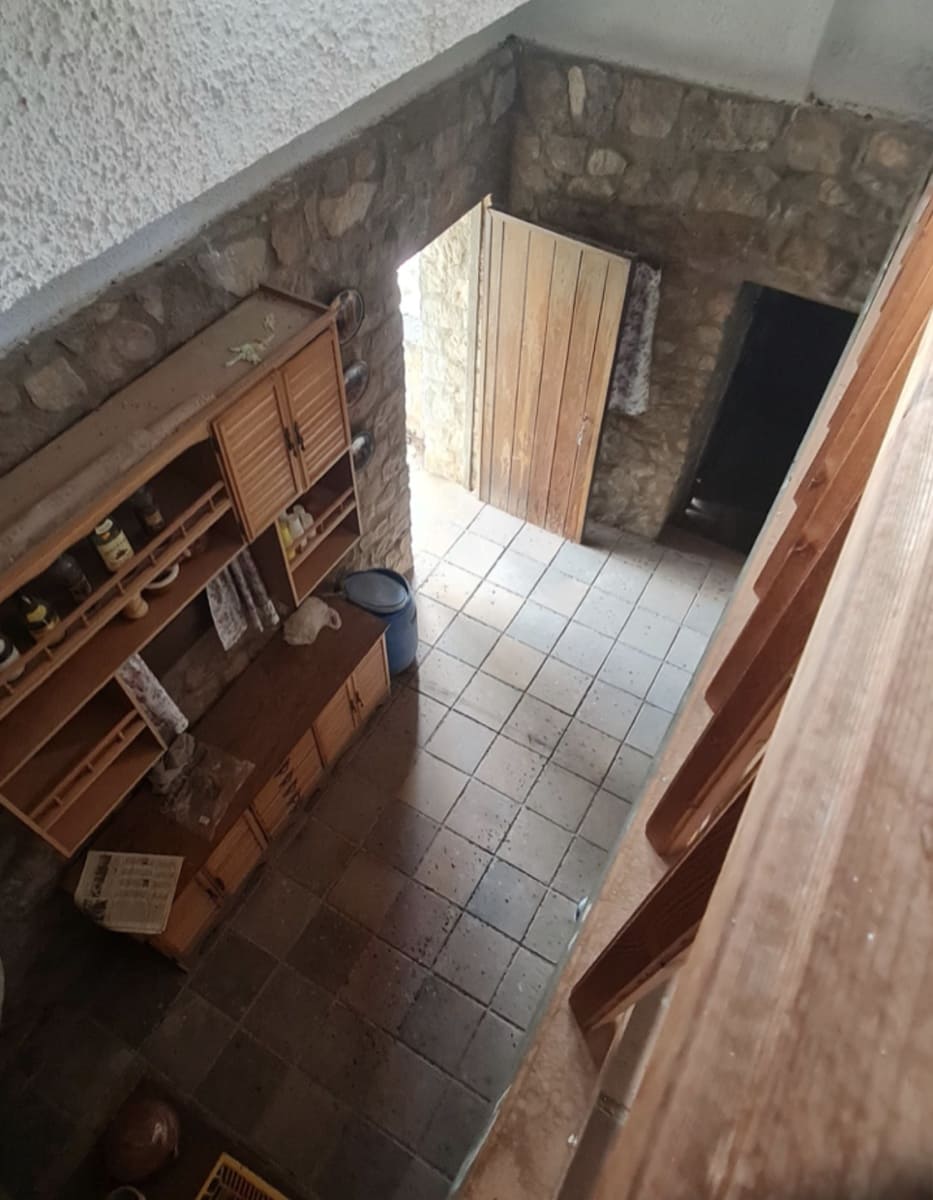 2 sypialnia Finka/Dom wiejski na sprzedaż w Flix - 96 000 € (Ref: 9798358)