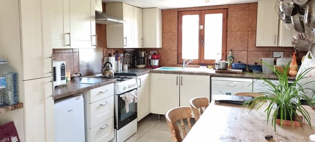 2 soveværelse Finca/Landehus til salg i Ginestar - € 120.000 (Ref: 9826072)