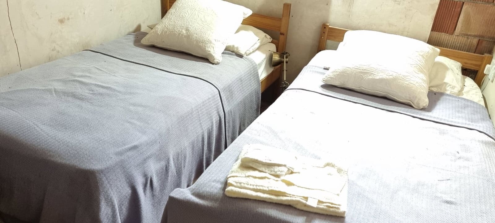 2 bedroom Finca/Country House for sale in Ginestar - € 120,000 (Ref: 9826072)