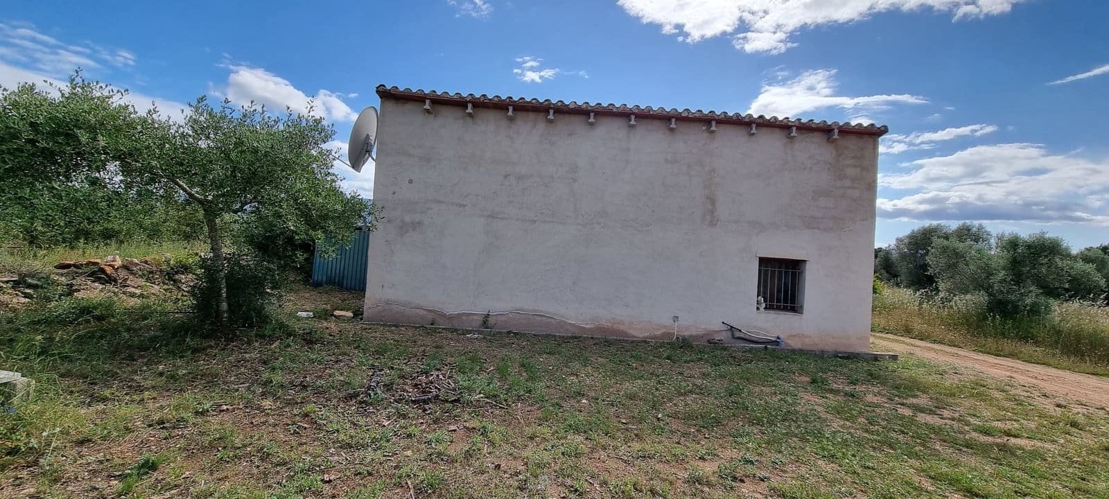 2 bedroom Finca/Country House for sale in Ginestar - € 120,000 (Ref: 9826072)