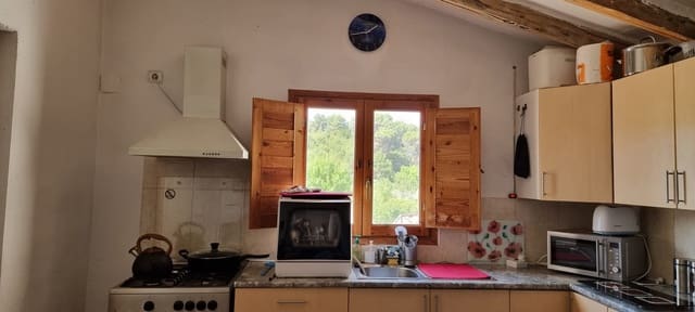 2 sypialnia Finka/Dom wiejski na sprzedaż w Gandesa z garażem - 115 000 € (Ref: 9870443)