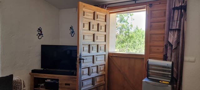 2 sypialnia Finka/Dom wiejski na sprzedaż w Gandesa z garażem - 115 000 € (Ref: 9870443)