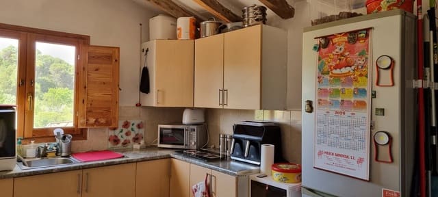 2 sypialnia Finka/Dom wiejski na sprzedaż w Gandesa z garażem - 115 000 € (Ref: 9870443)