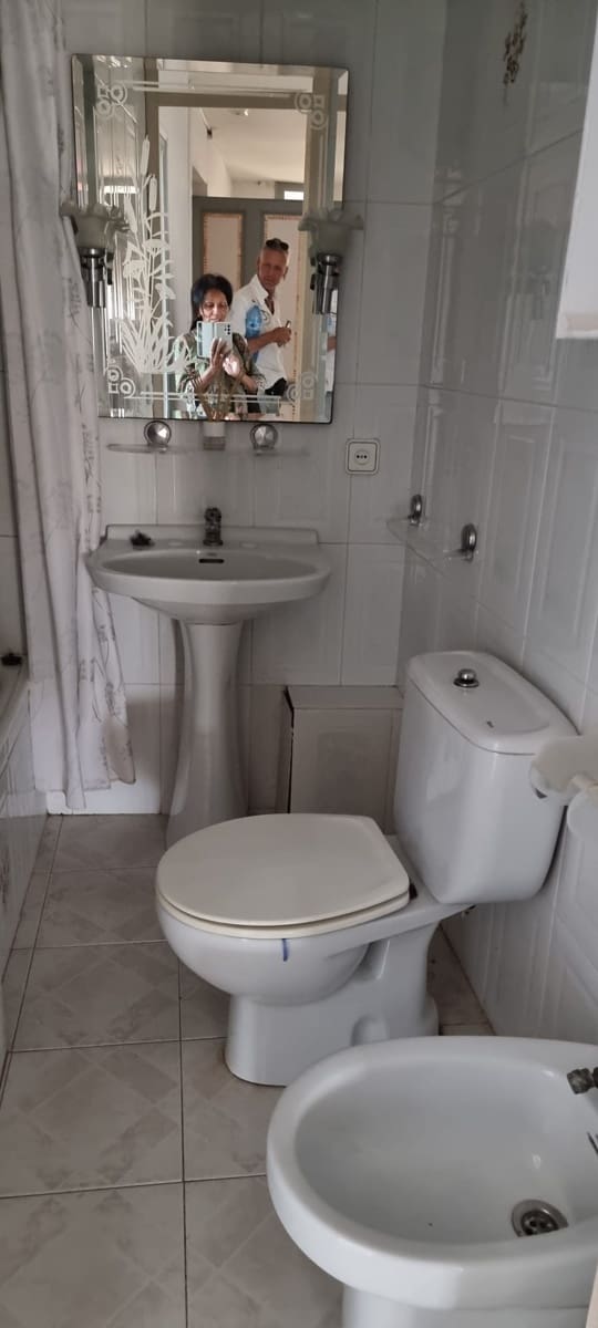 6 bedroom Townhouse for sale in Mora d'Ebre - € 78,000 (Ref: 9875457)