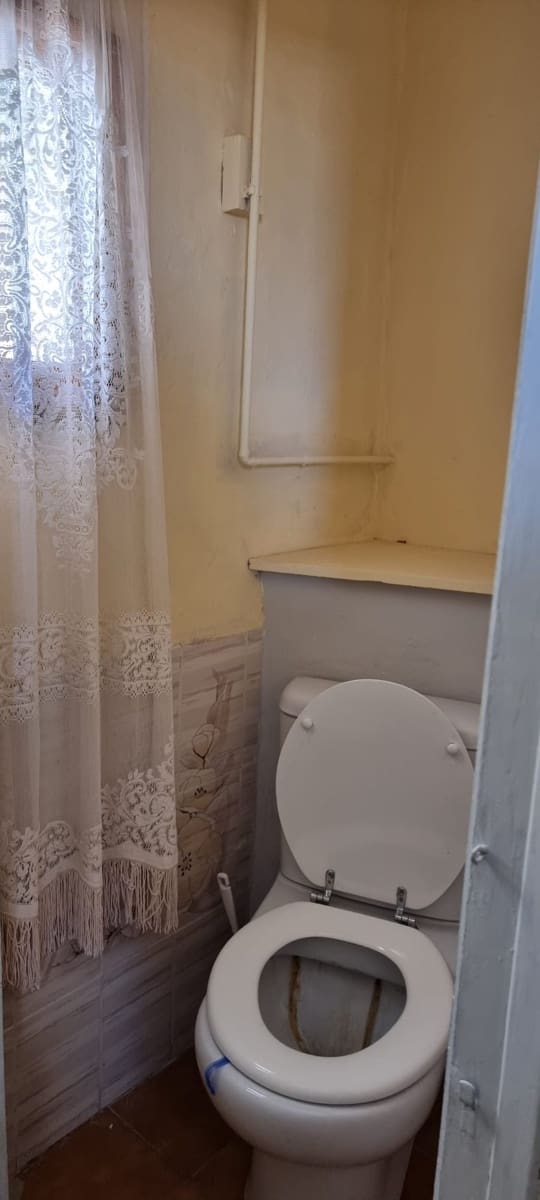 6 bedroom Townhouse for sale in Mora d'Ebre - € 78,000 (Ref: 9875457)