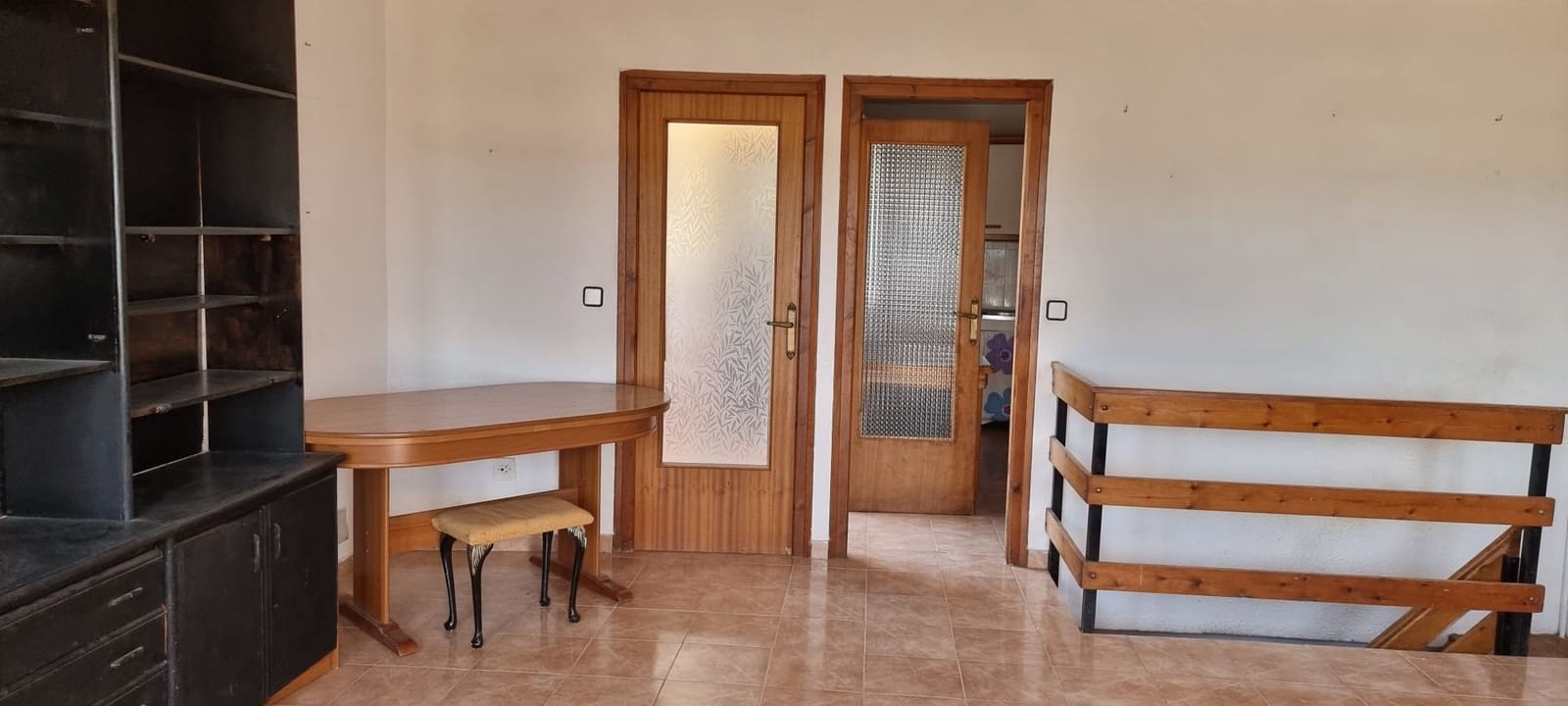 6 bedroom Townhouse for sale in Mora d'Ebre - € 78,000 (Ref: 9875457)