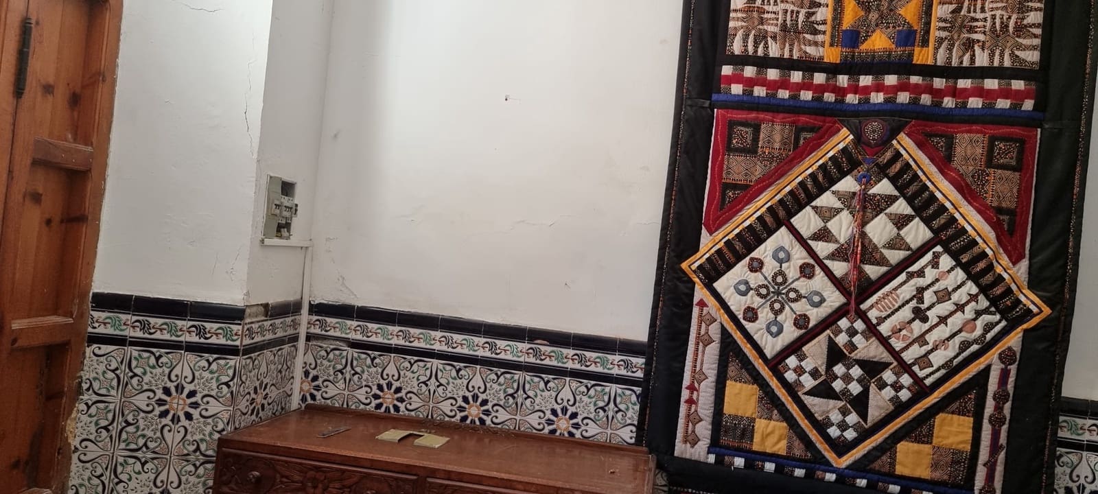 6 bedroom Townhouse for sale in Mora d'Ebre - € 78,000 (Ref: 9875457)