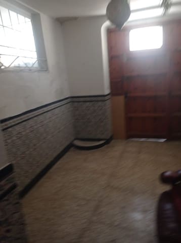 6 soveværelse Byhus til salg i Móra d'Ebre - € 78.000 (Ref: 9875457)