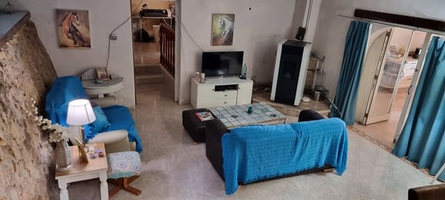 3 sovrum Finca/Hus på landet till salu i Móra d'Ebre med garage - 235 000 € (Ref: 9886378)