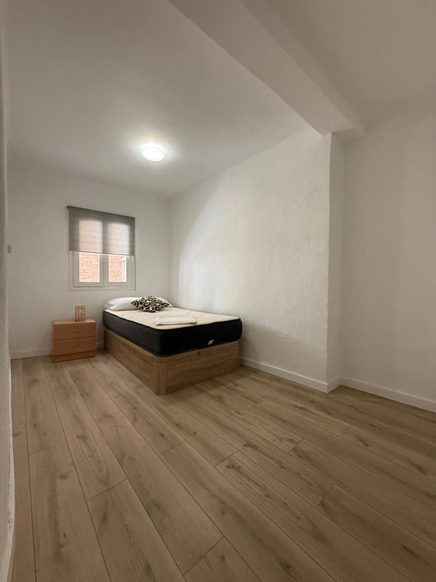 3 slaapkamer Huis te koop in Mora d'Ebre met garage - € 92.000 (Ref: 9939111)