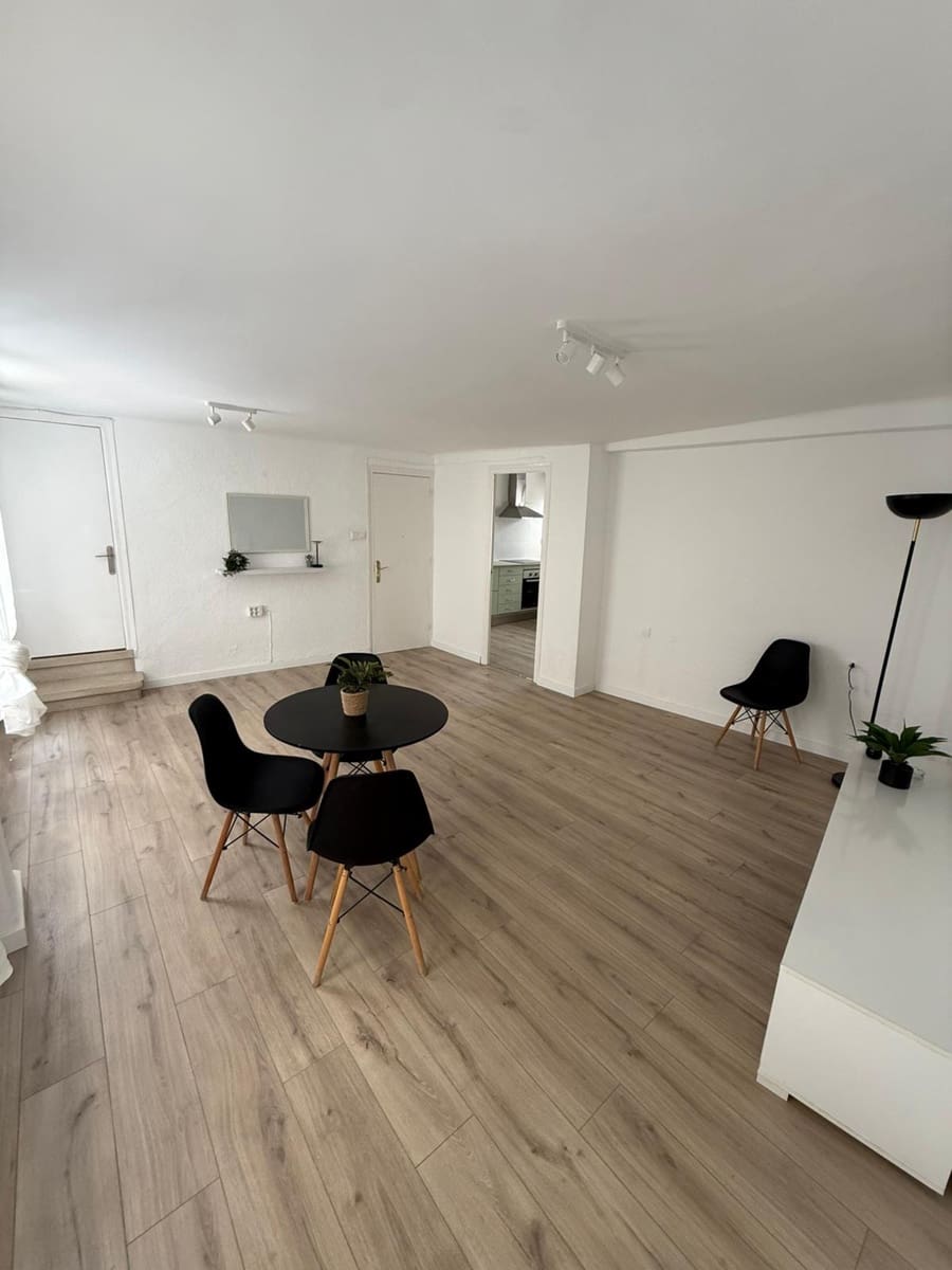 3 slaapkamer Huis te koop in Mora d'Ebre met garage - € 92.000 (Ref: 9939111)