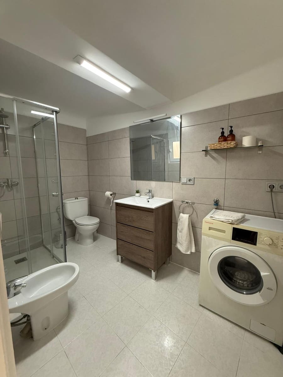 3 slaapkamer Huis te koop in Mora d'Ebre met garage - € 92.000 (Ref: 9939111)