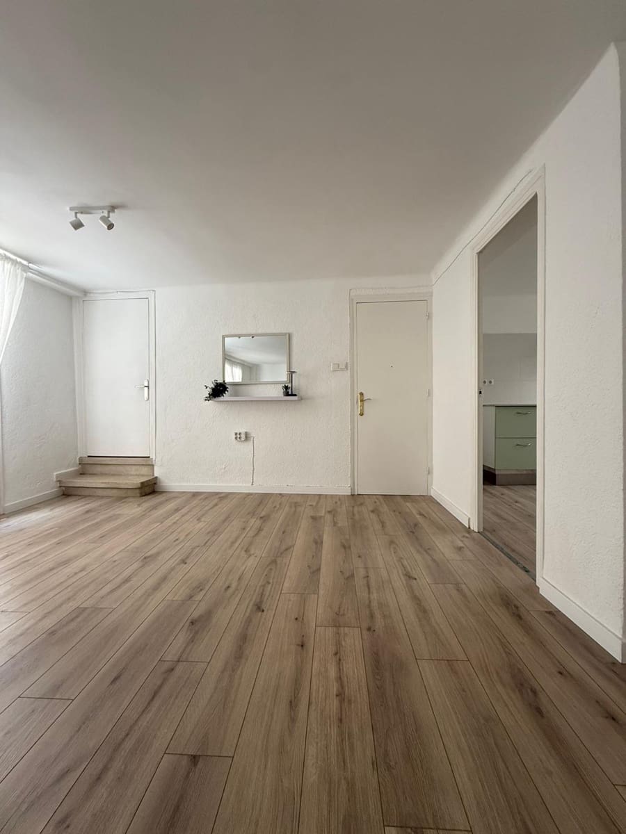 3 slaapkamer Huis te koop in Mora d'Ebre met garage - € 92.000 (Ref: 9939111)