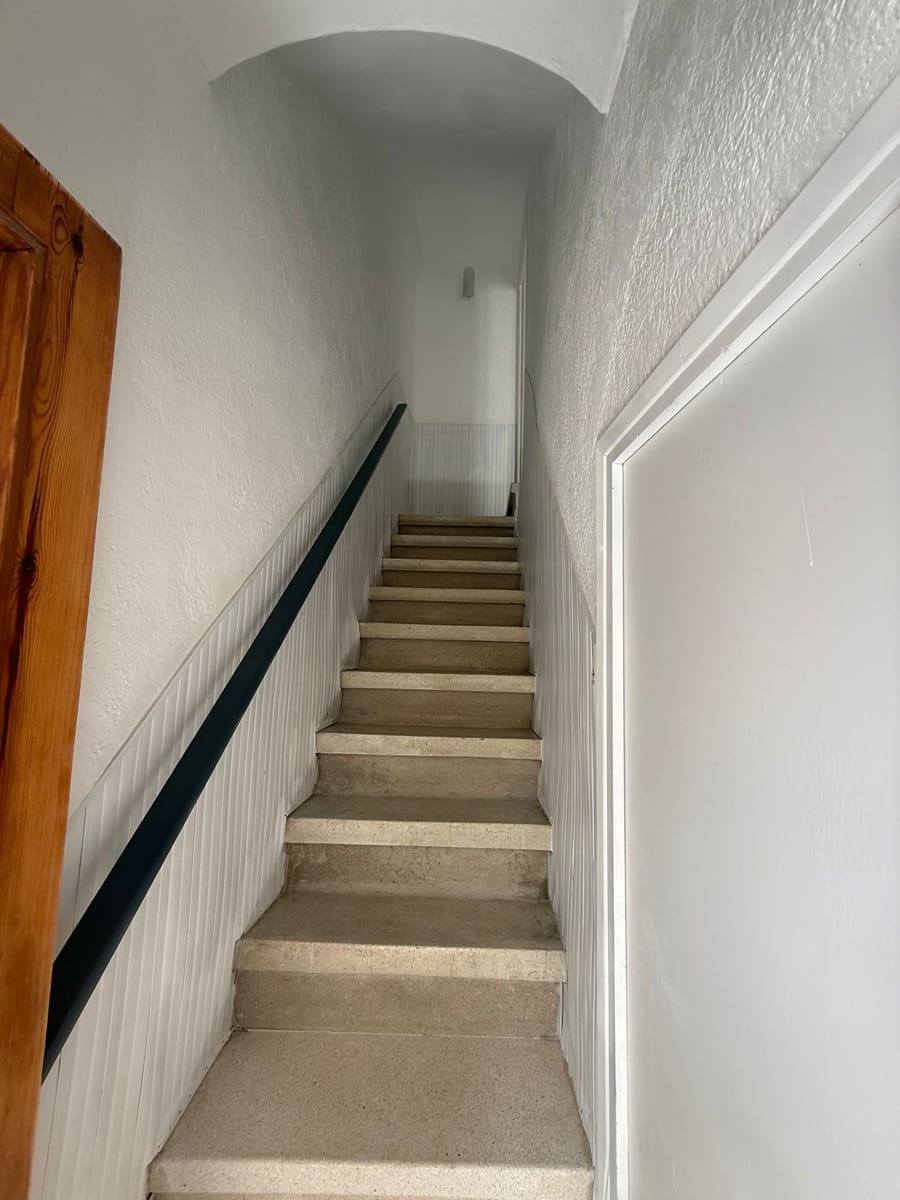 3 slaapkamer Huis te koop in Mora d'Ebre met garage - € 92.000 (Ref: 9939111)