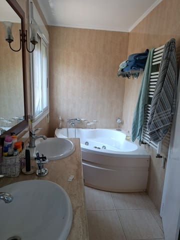 5 quarto Quinta/Casa Rural para venda em Roquetes com piscina - 350 000 € (Ref: 9958820)