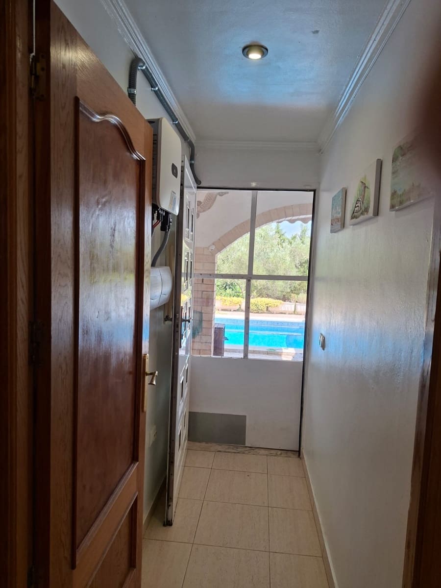 5 bedroom Finca/Country House for sale in Roquetes with pool - € 350,000 (Ref: 9958820)