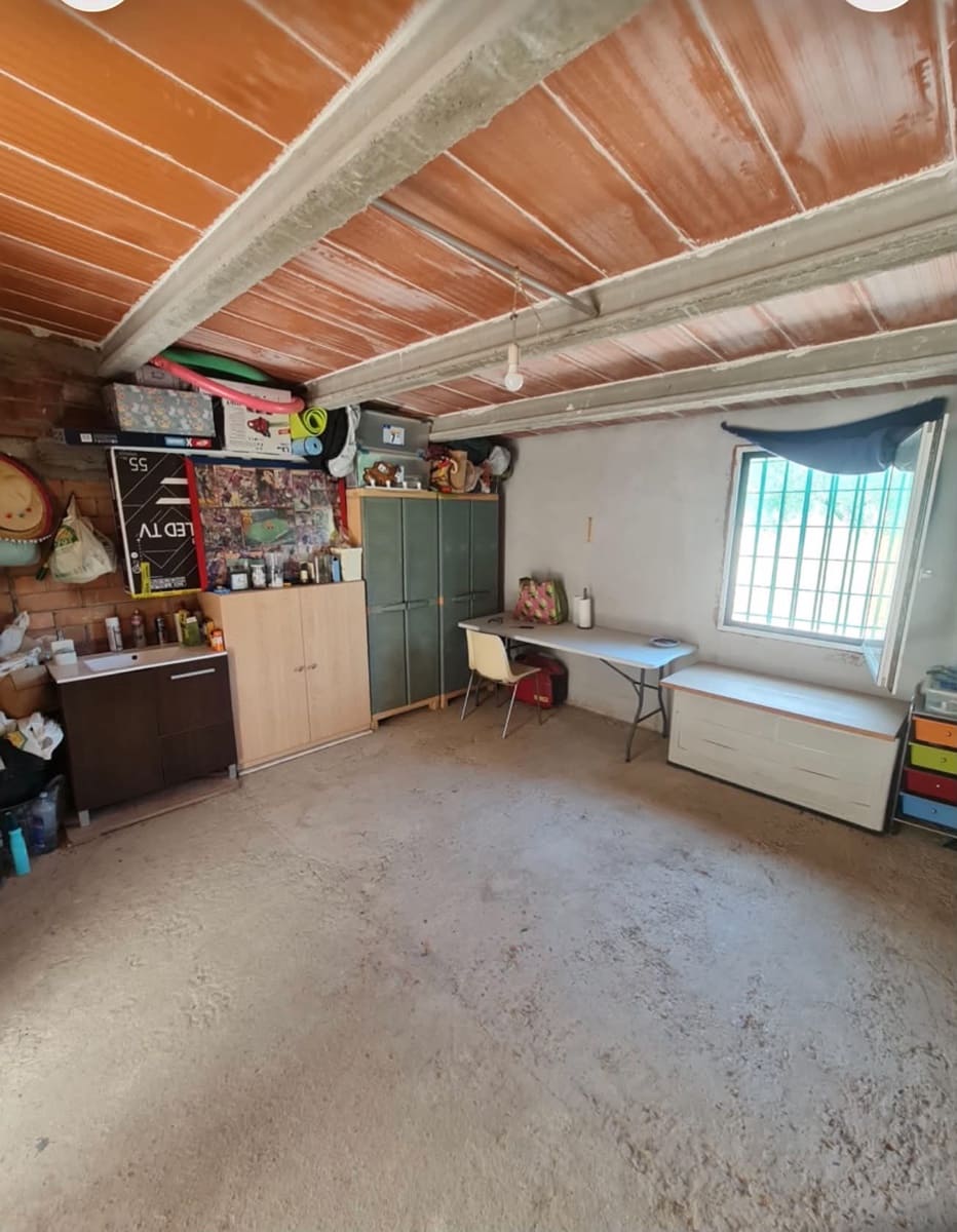 1 bedroom Finca/Country House for sale in Riba-roja d'Ebre - € 48,000 (Ref: 9986232)