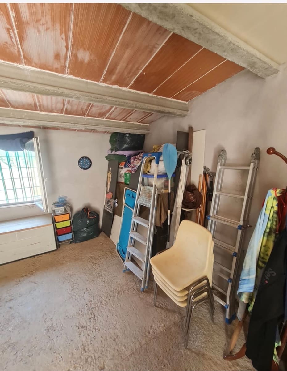 1 bedroom Finca/Country House for sale in Riba-roja d'Ebre - € 48,000 (Ref: 9986232)