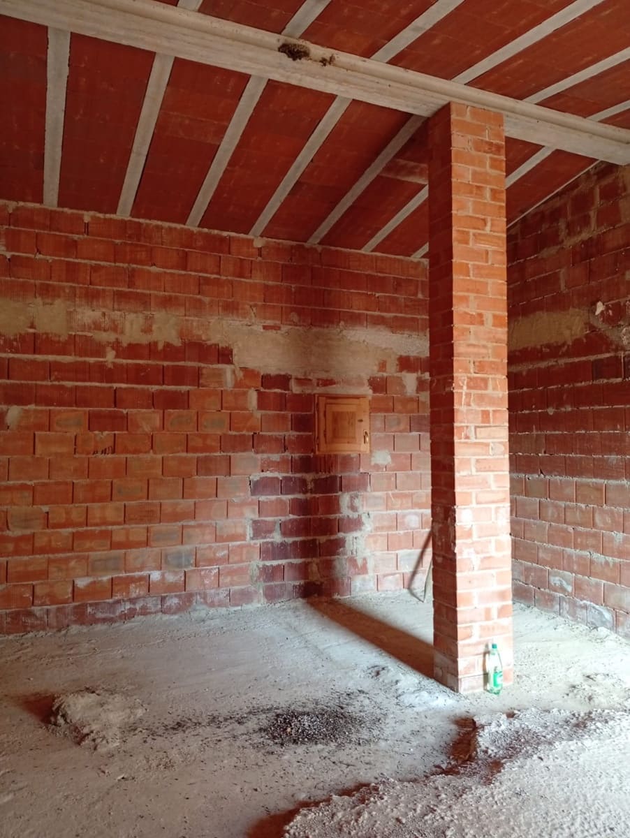 Maalaistalo myytävänä paikassa Ginestar - 42 000 € (Ref: 9993706)