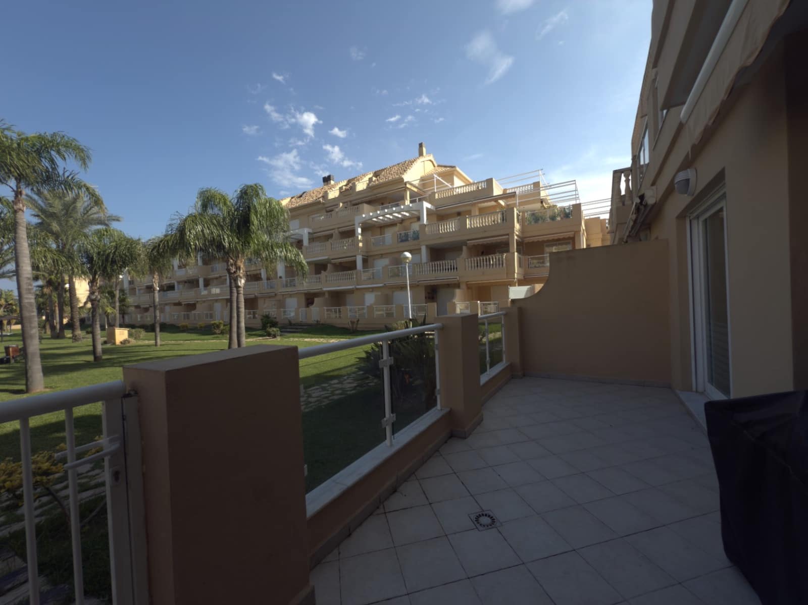 2 Zimmer Apartment zu verkaufen in Denia mit Pool Garage - 359.900 € (Ref: 9310287)