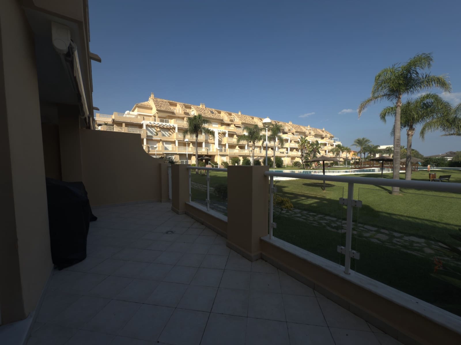 2 Zimmer Apartment zu verkaufen in Denia mit Pool Garage - 359.900 € (Ref: 9310287)