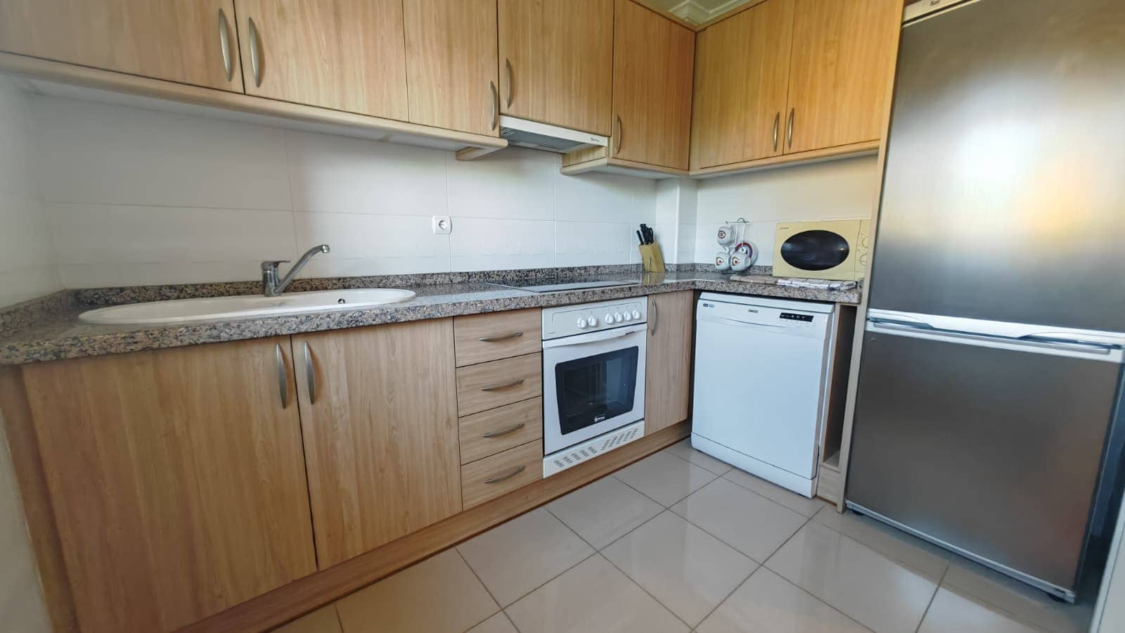 3 bedroom Apartment for sale in Denia with pool - € 375,500 (Ref: 9310289)