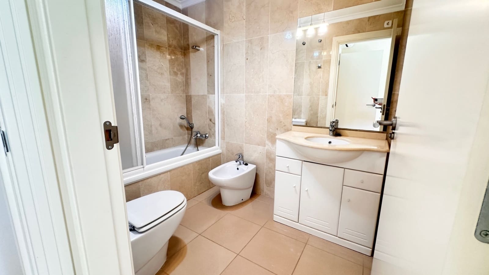 3 bedroom Apartment for sale in Denia with pool - € 375,500 (Ref: 9310289)