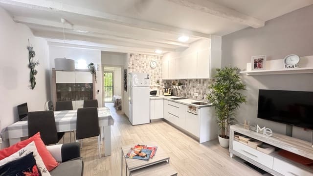 1 sovrum Lägenhet till salu i Centro Urbano, Dénia med pool - 175 000 € (Ref: 9310295)