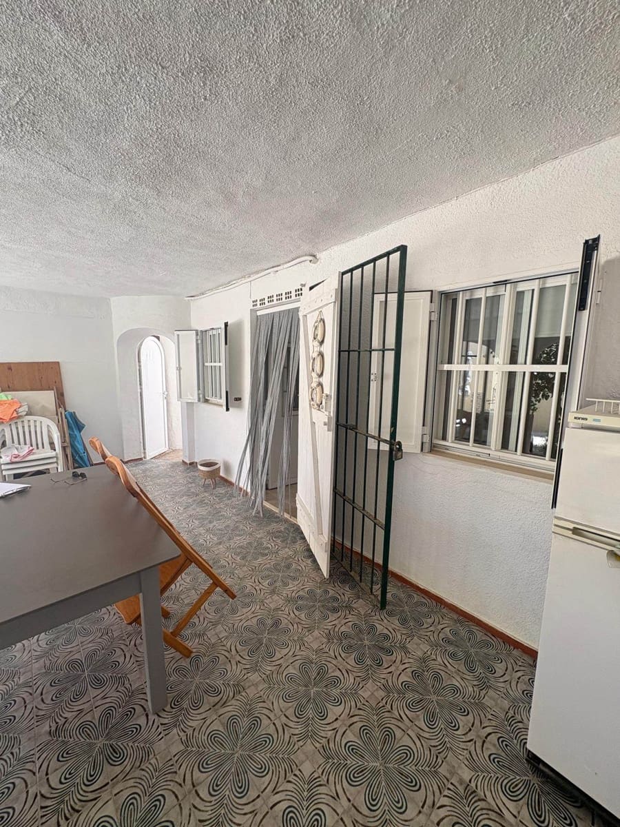 3 Zimmer Reihenhaus zu verkaufen in Denia mit Garage - 450.000 € (Ref: 9310301)