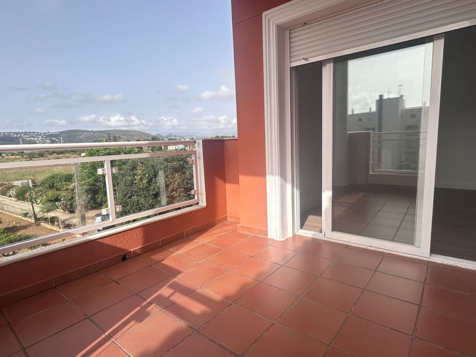 2 bedroom Apartment for sale in Denia with pool garage - € 270,000 (Ref: 9310314)