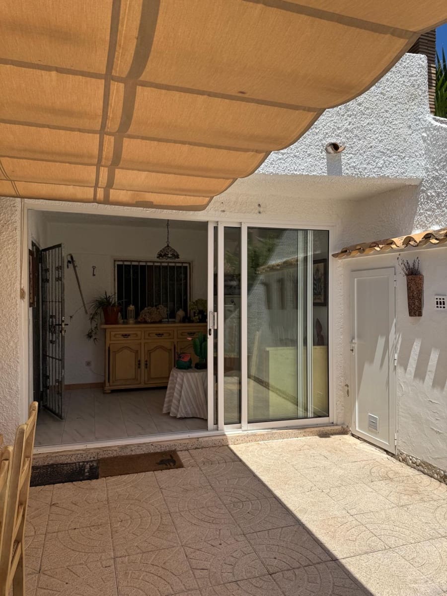 3 bedroom Apartment for sale in Denia with garage - € 269,000 (Ref: 9310315)