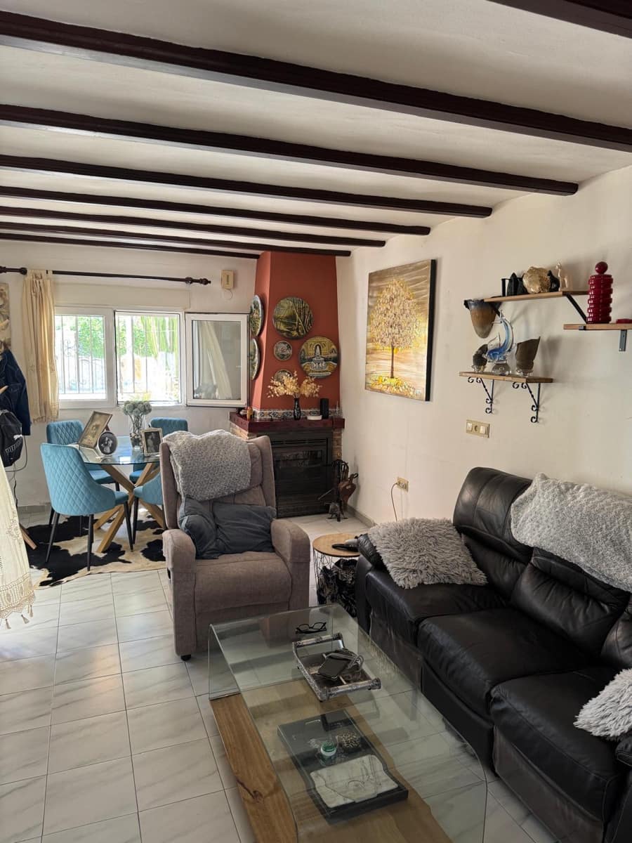 3 bedroom Apartment for sale in Denia with garage - € 269,000 (Ref: 9310315)